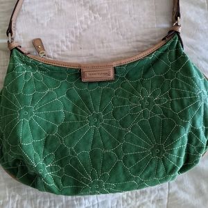 Green flower pattern Tommy Hilfiger purse ! ❇️❇️❇️ Y2k